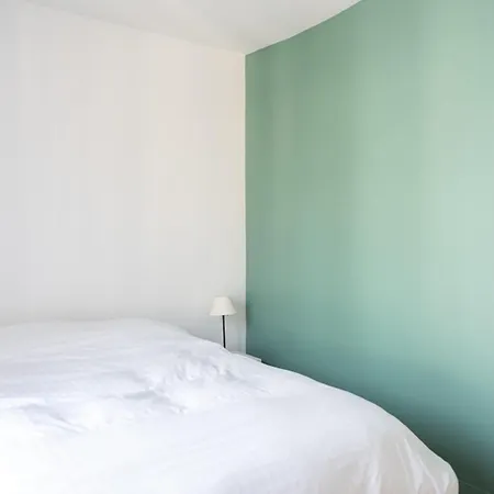 Nice 53 M Near Canal Saint-martin Apartment Paris